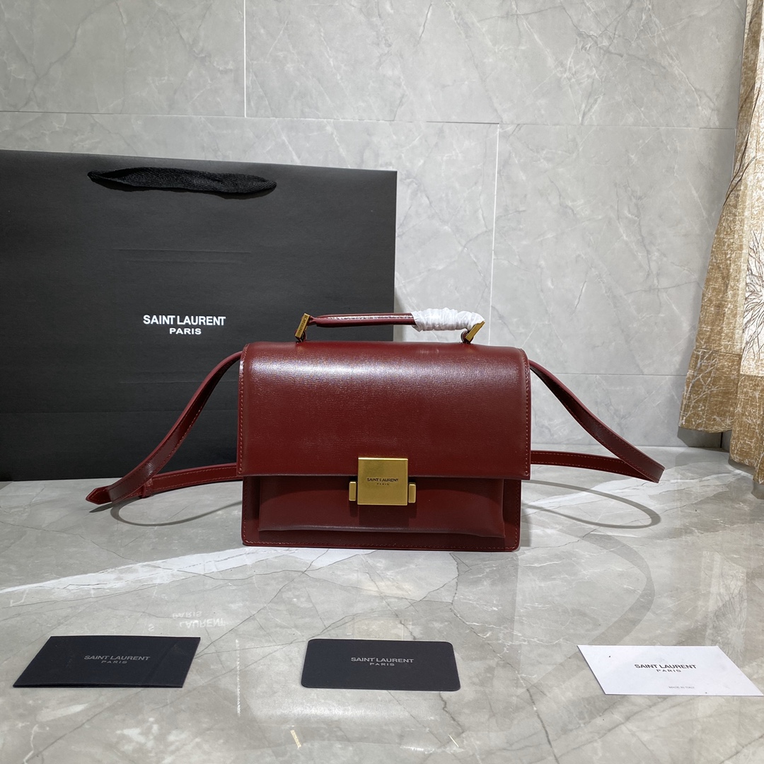 Y51 medium bellechasse in leather burgundy and golden 482051 22 x 16 x 9 cm