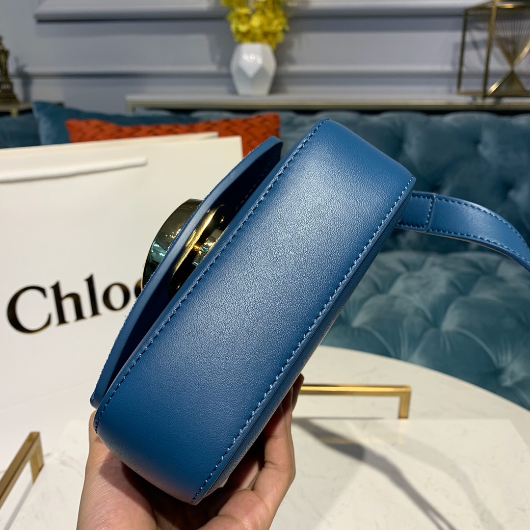 CHLOE MINI C BAG In Shiny & Suede Calfskin Gentle Blue CHC19US193 16.5 x 5 x 14 cm