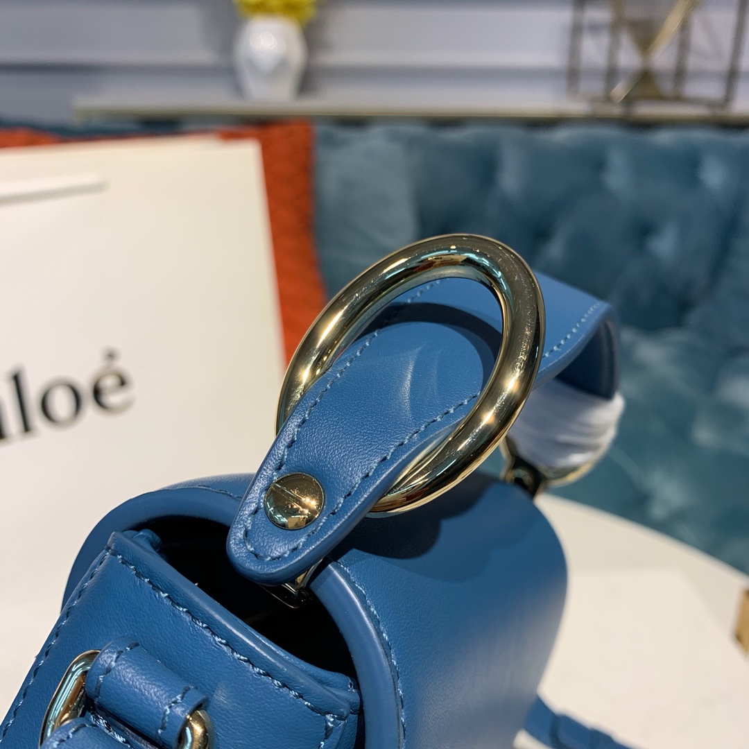 CHLOE MINI C BAG In Shiny & Suede Calfskin Gentle Blue CHC19US193 16.5 x 5 x 14 cm