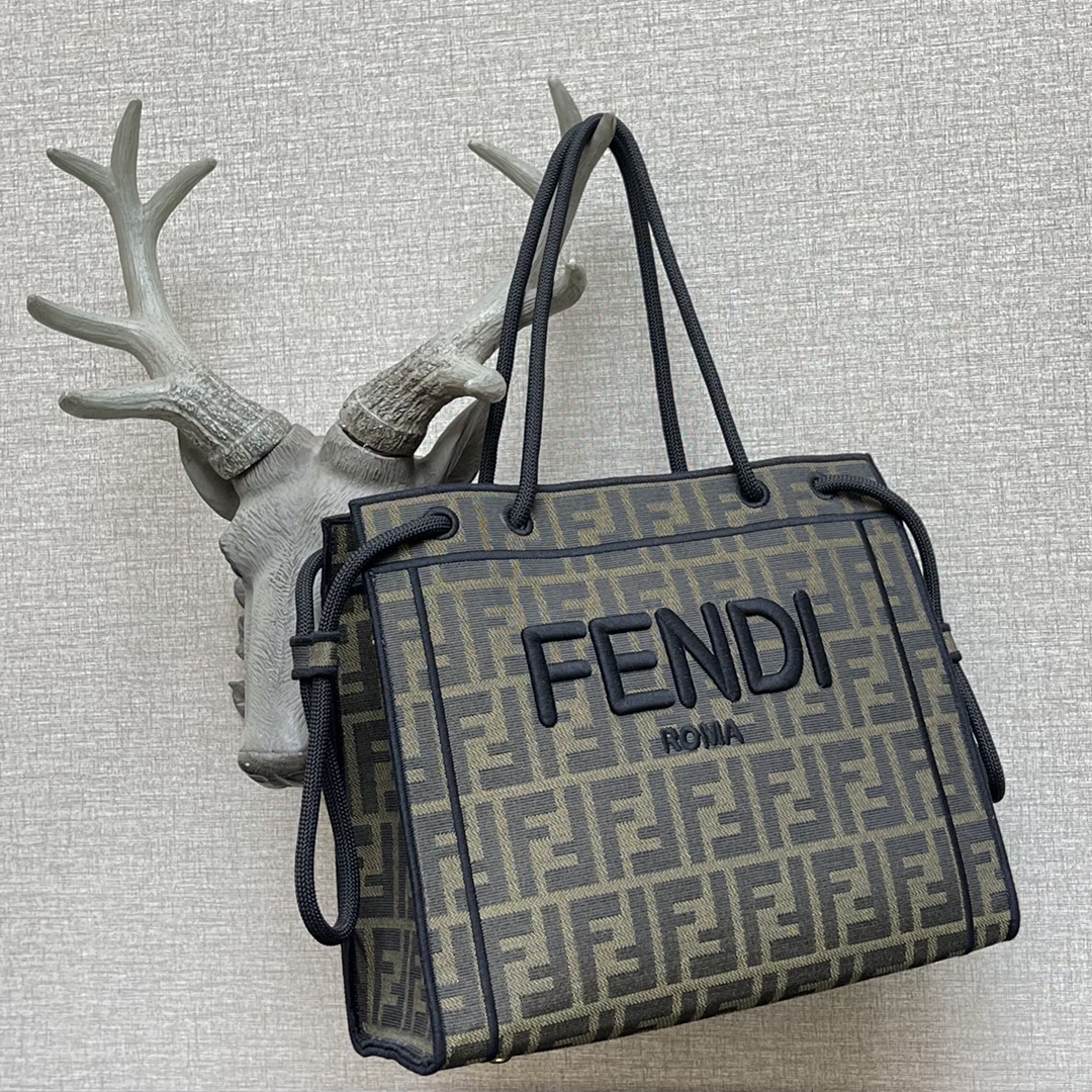 F**di medium roma tote bag light gray 8bh380aei1