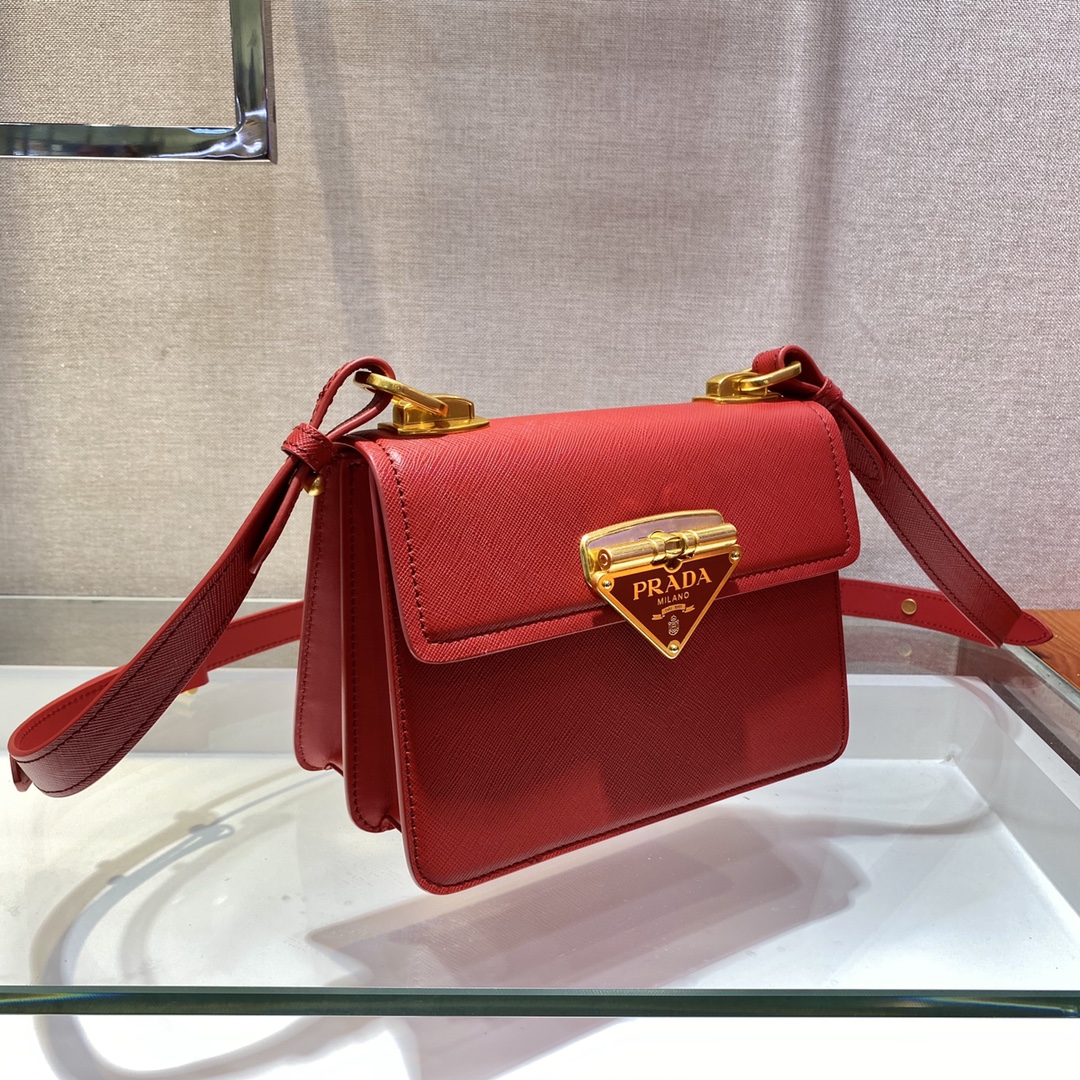 Pra*a saffiano leather symbole bag red 1bd270 20 x 14 x 7 cm