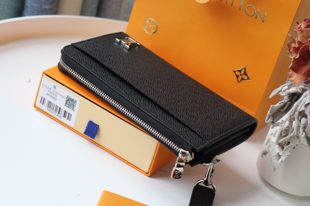 l0vis Vvtt0n zippy dragonne m69409 19 x 11 x 3.5 cm