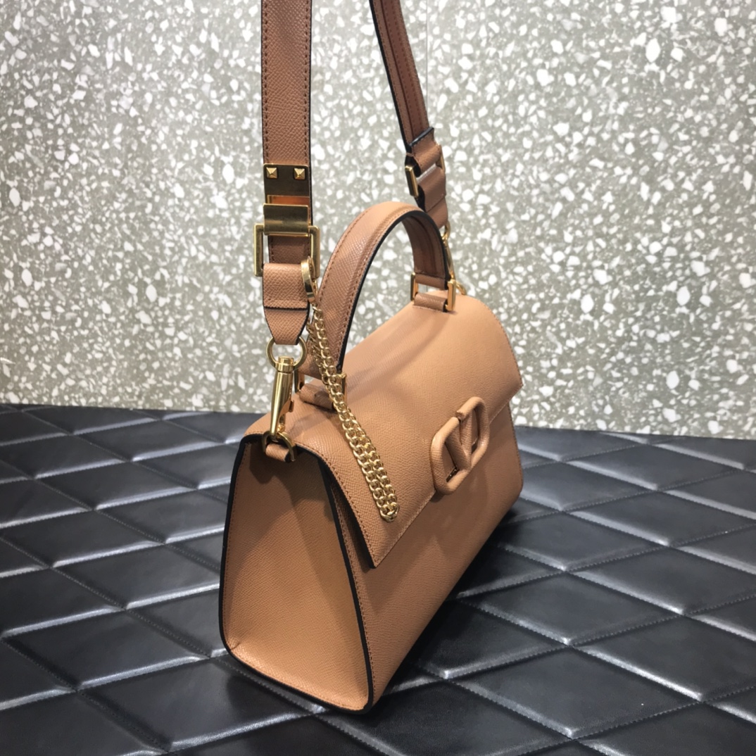 Va1e*ntin0 small vsling grainy calfskin handbag beige zw2b0f 25.5 x 12 x 19 cm