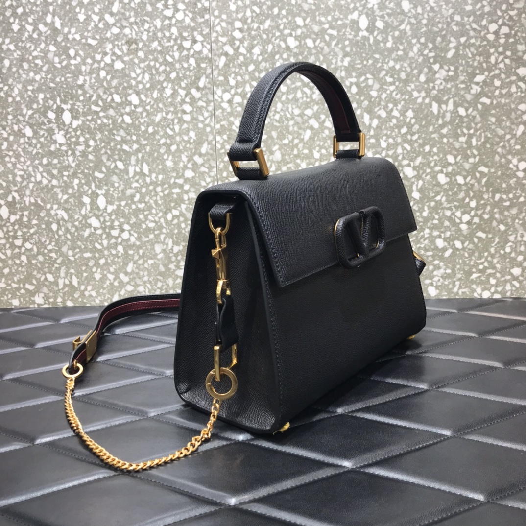 Va1e*ntin0 small vsling grainy calfskin handbag black zw2b0f 25.5 x 12 x 19 cm