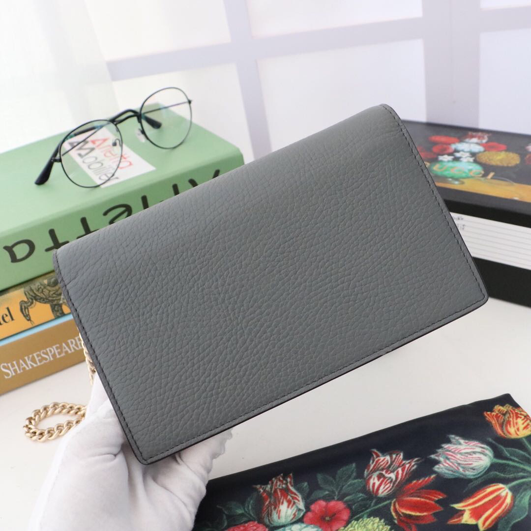 Gvc*1 interlocking wallet on chain grey leather 510314 19.5 x 12 x 3.5 cm