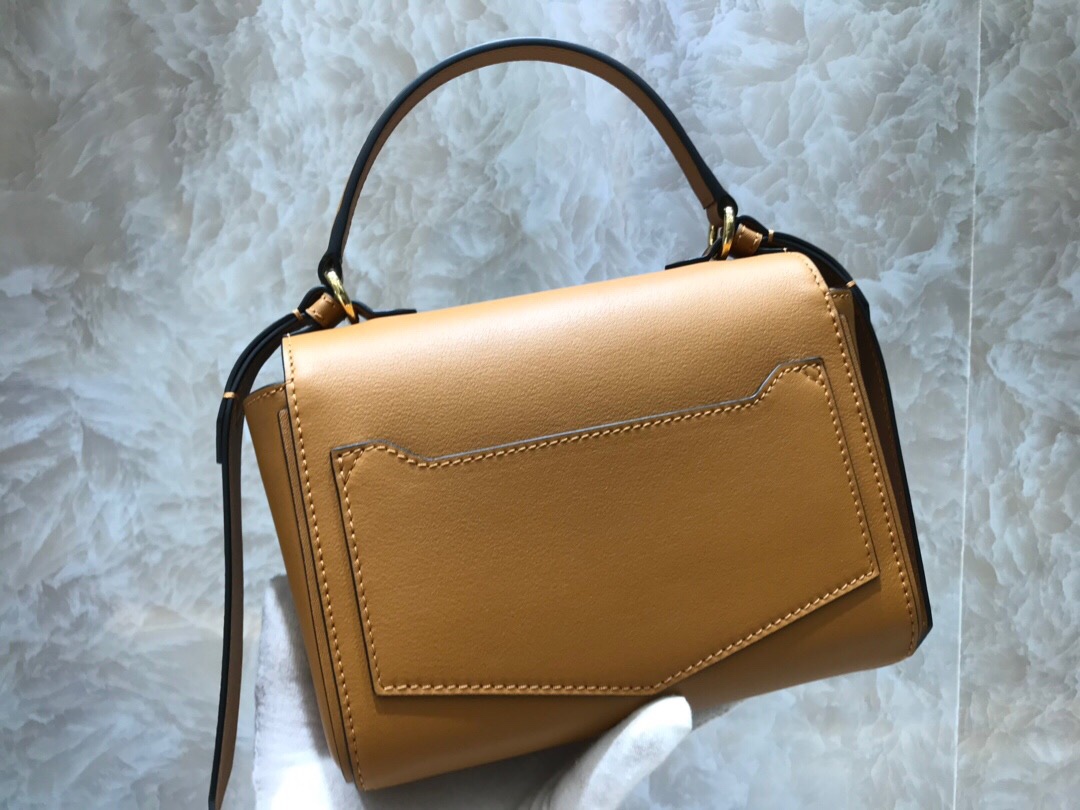 GIVENCHY SMALL EDEN BAG Brown 19 × 14 × 5.5 cm