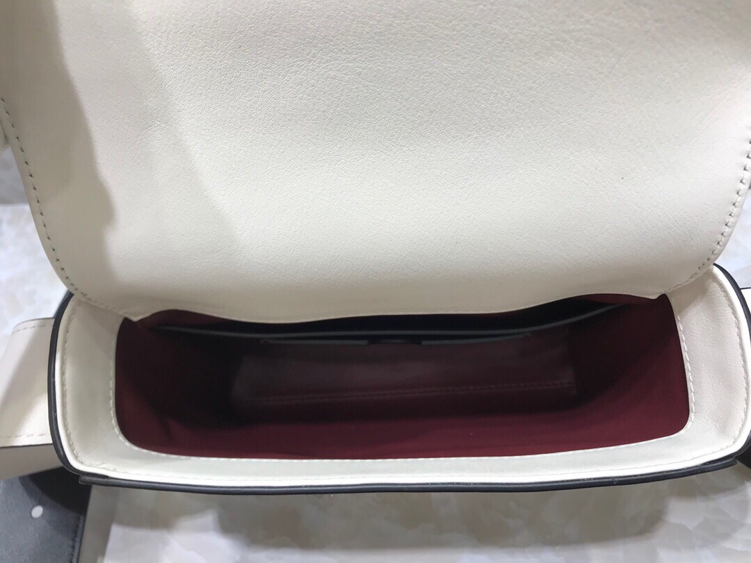 GIVENCHY MINI EDEN BAG White 20 × 12.5 × 6 cm