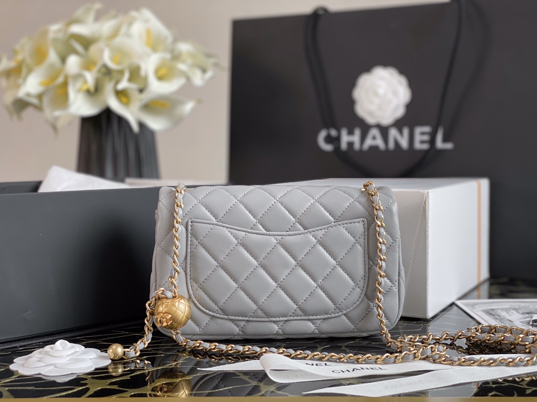 Ch**el charm strap flap bag lambskin grey as1787 17 x 20 cm