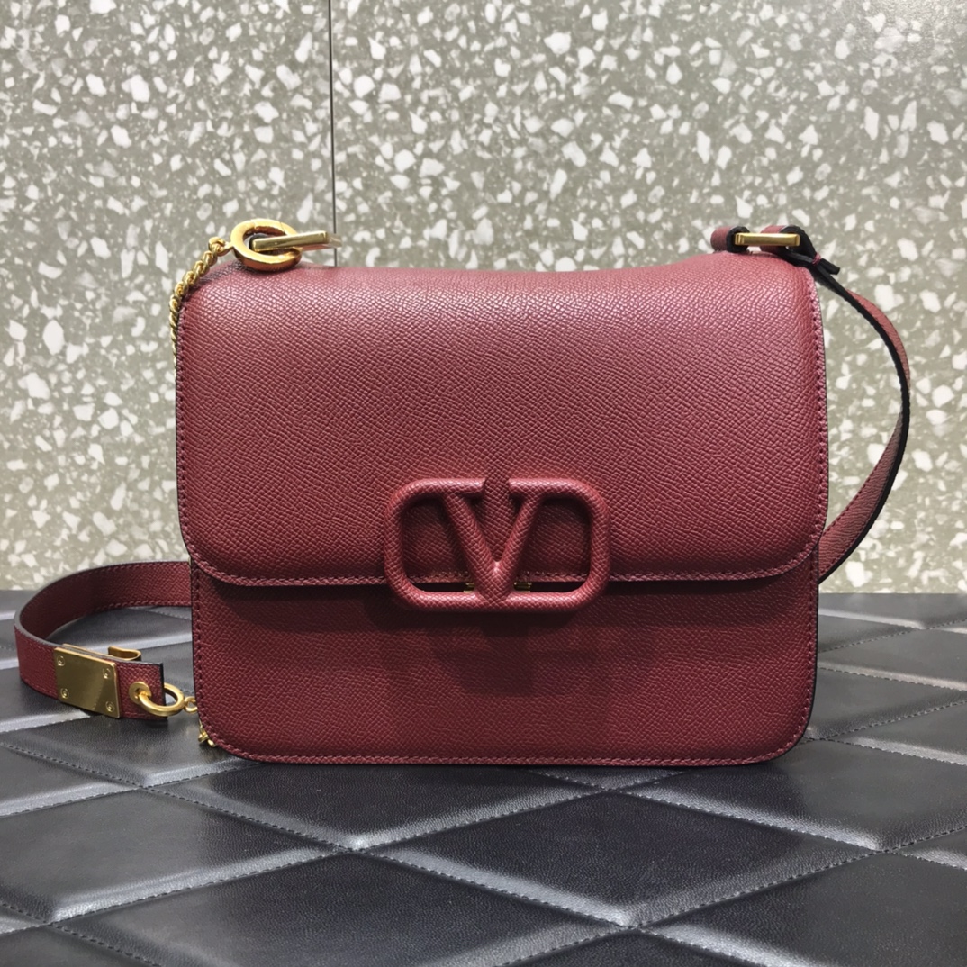 Va1e*ntin0 vsling grainy calfskin shoulder bag burgundy vw2b0f00 22 x 11 x 17 cm