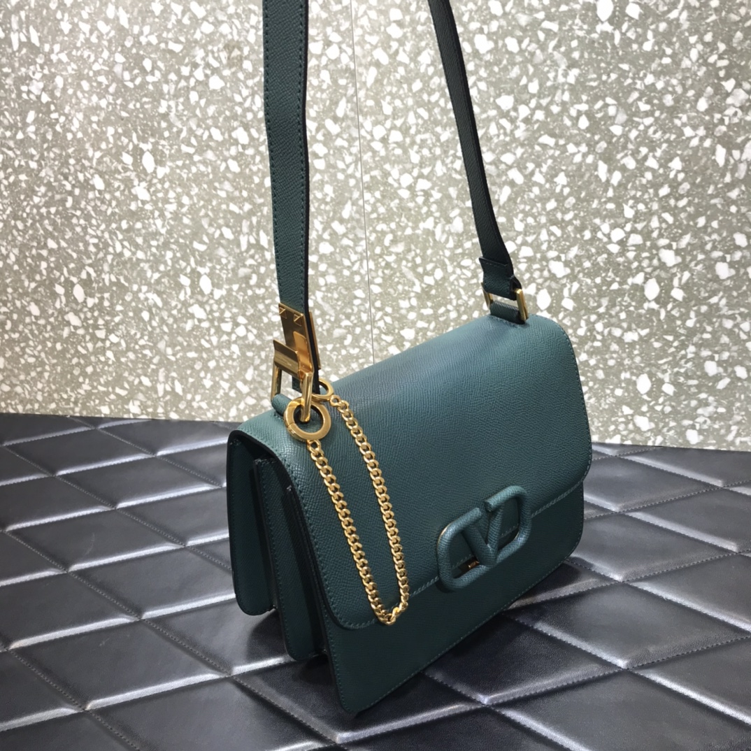 Va1e*ntin0 vsling grainy calfskin shoulder dark green vw2b0f00 22 x 11 x 17 cm