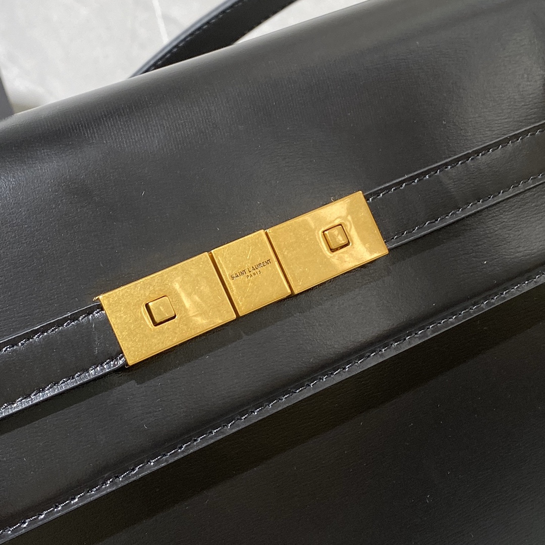 y51 manhattan shoulder bag in box Sa1nt Lau*nt leather black 579271 29 x 20.5 x 7 cm