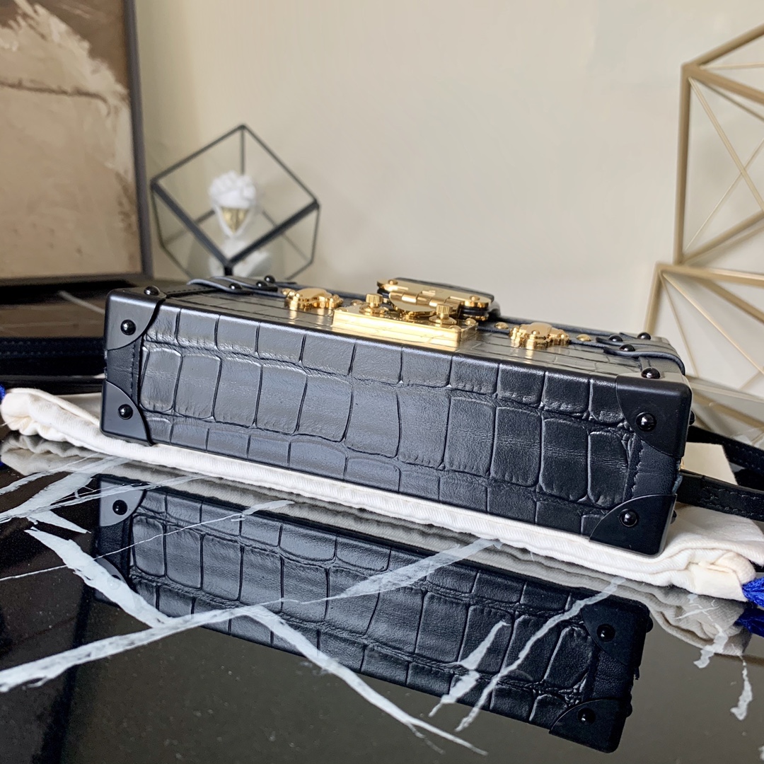 l0vis Vvtt0n petite malle crocodile leather black m44199 19 x 11.5 x 5 cm