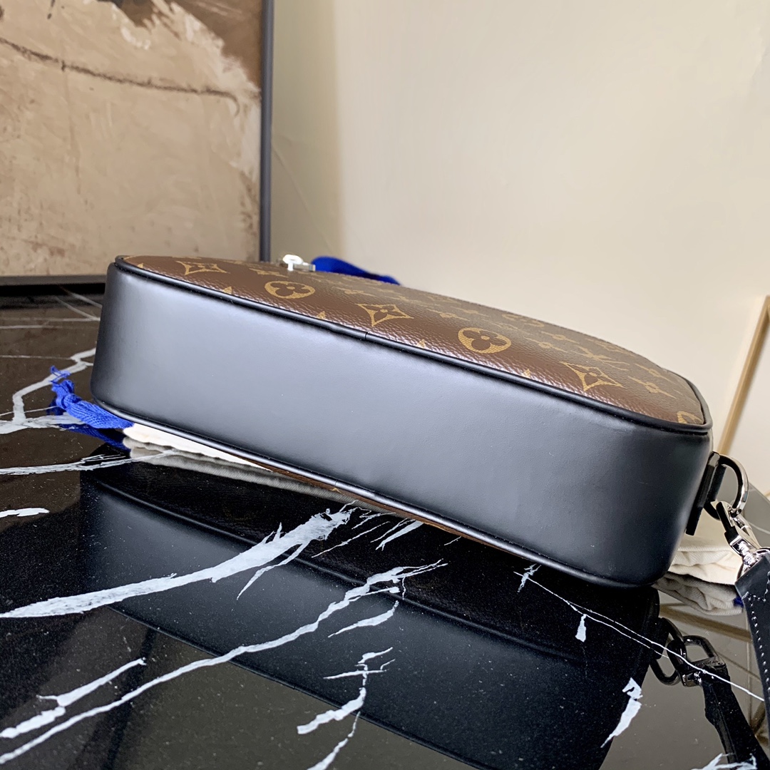 l0vis Vvtt0n kasai clutch monogram canvas brown m42838 24 x 16 x 6 cm