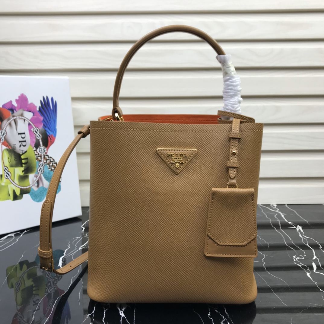 Pra*a medium panier saffiano leather bag brown 1ba212 22 × 23 × 13 cm