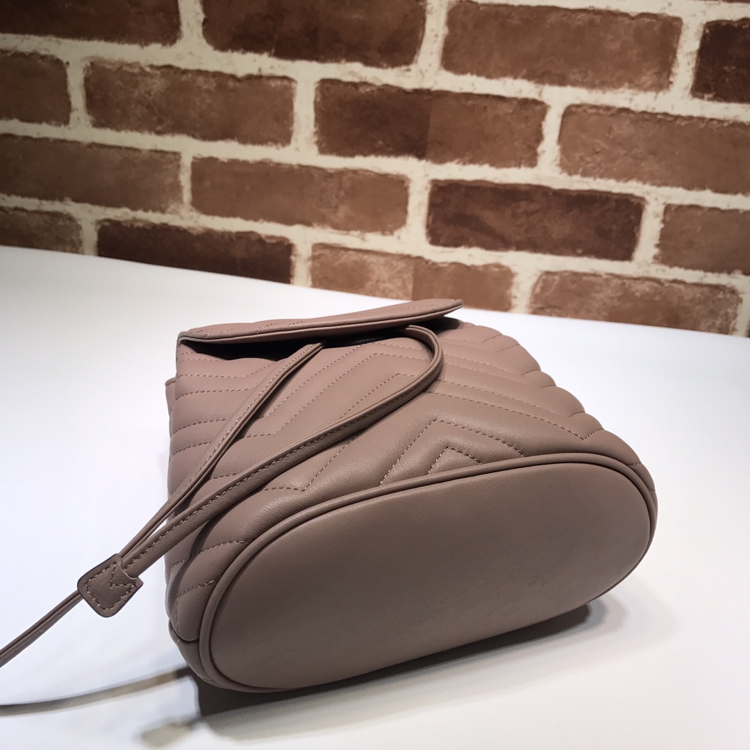 Gvc*1 gg marmont matelassé backpack dark pink 528129 19 x 18.5 x 10 cm