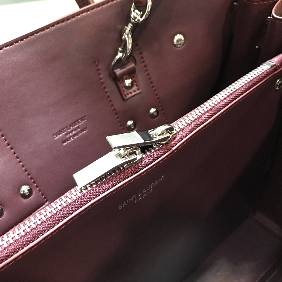 Y51 small classic sac de jour in grained leather burgundy 378299 32 x 25 x 16.5 cm