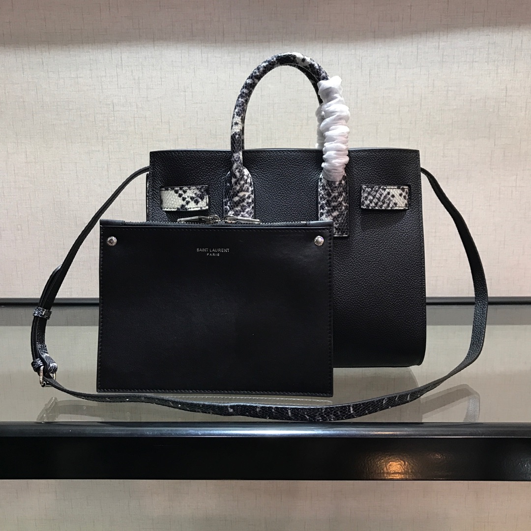 Y51 baby classic sac de jour in grained leather  black and python 421863 26 x 21 x 13 cm