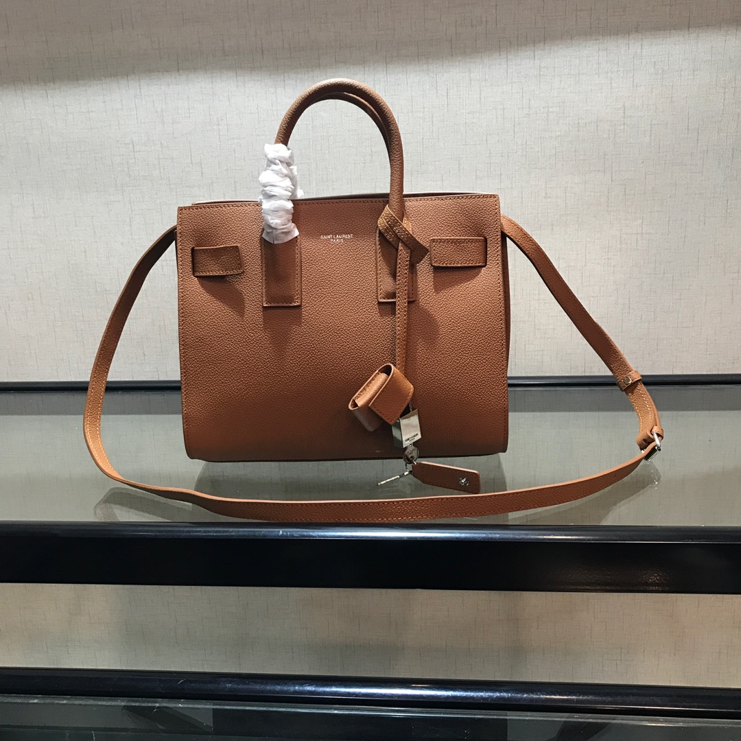 Y51 baby classic sac de jour in grained leather  blrown 421863 26 x 21 x 13 cm