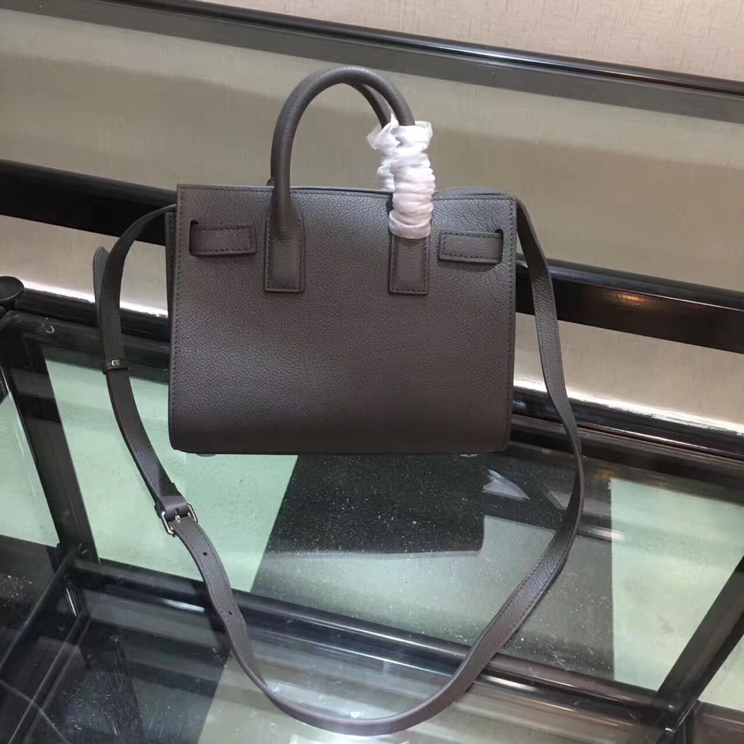 Y51 nano classic sac de jour in grained leather grey 392035 22 x 18 x 11 cm