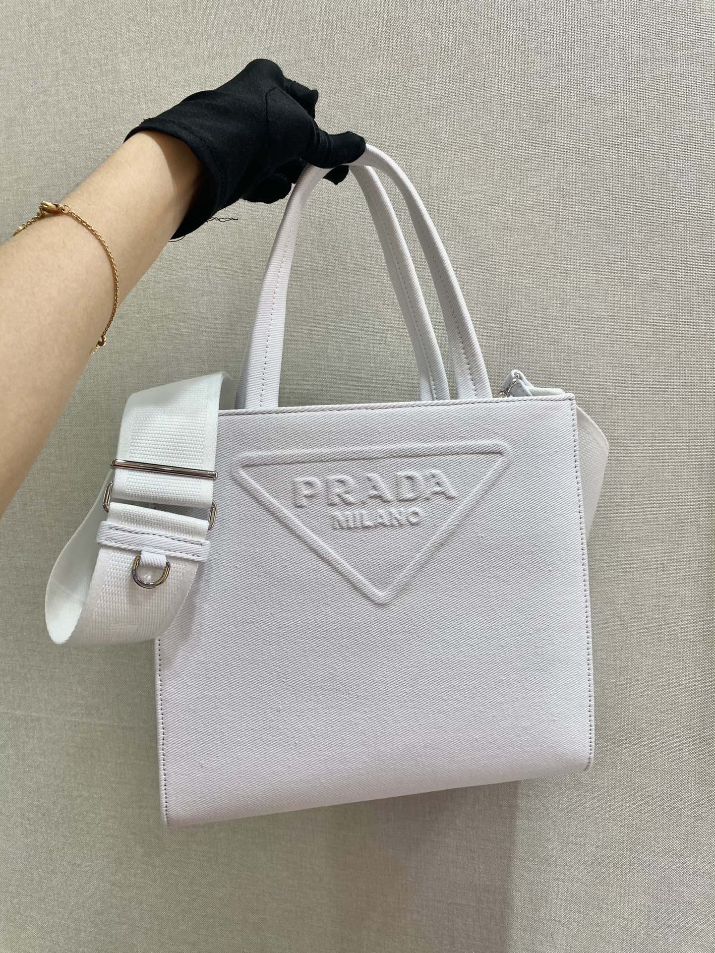 Pra*a drill tote bag white 1bg382 26 x 23.5 x 9 cm