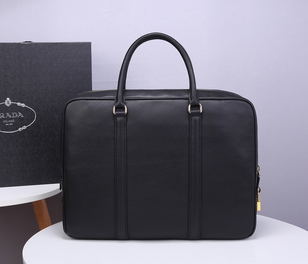 Pra*a briefcase grained cowhide leather golden metal black 8017 40 x 30 x 9 cm