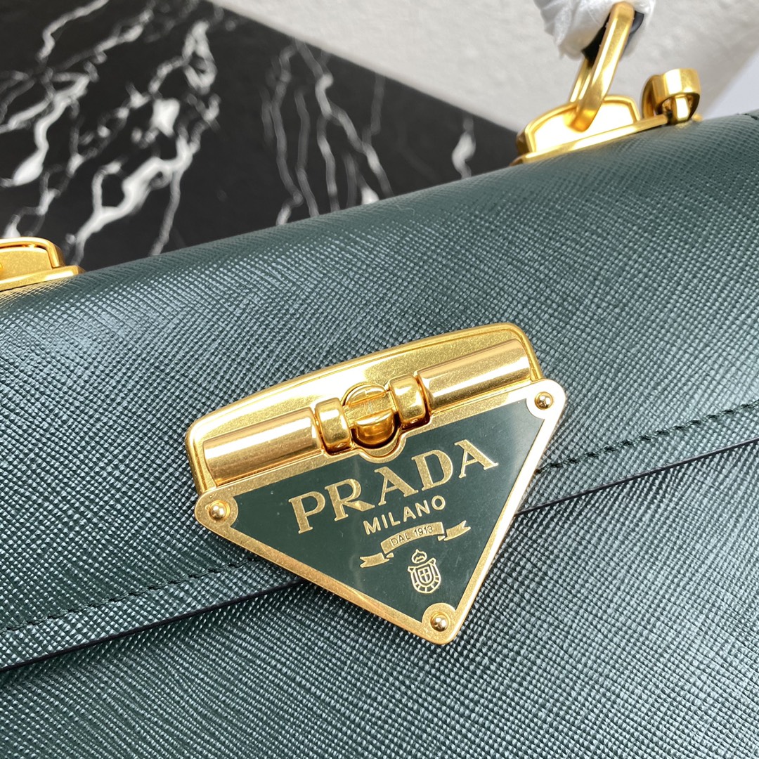 Pra*a symbole saffiano leather symbole bag green 1bn021 20 × 15 × 5 cm