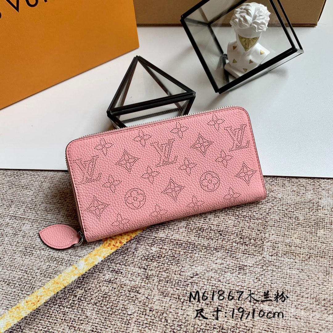 l0vis Vvtt0n zippy wallet monogram perforations mahina leather magnolia m61868 19 x 10 cm