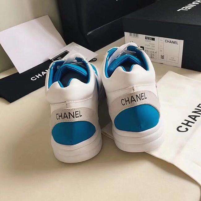 Ch**el sneaker 006