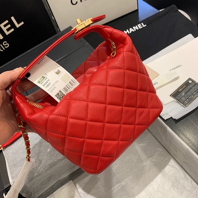Ch**el small lambskin hobo bag red as1745 15 x 15 x 12 cm