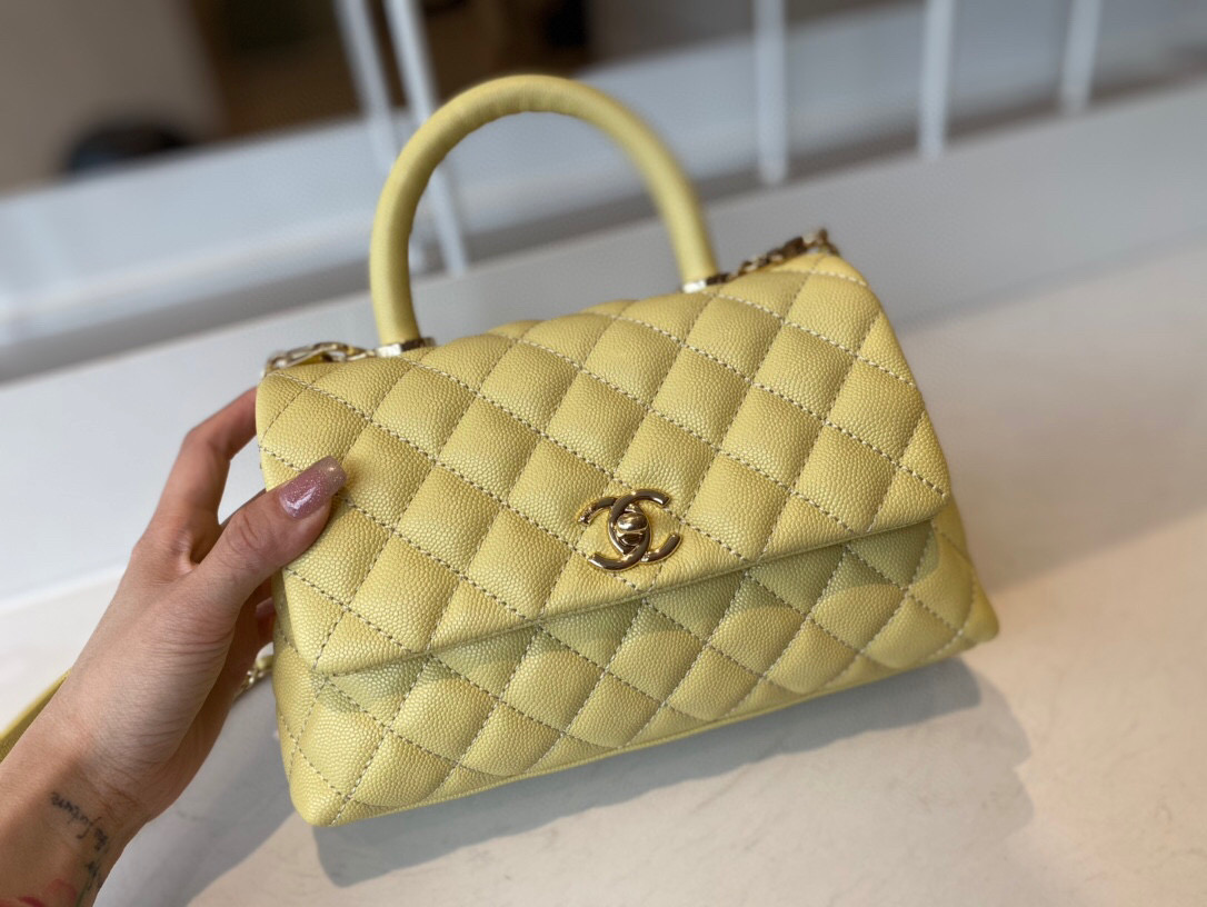 Ch**el mini coco handle bag grained leather yellow a92990 23 cm