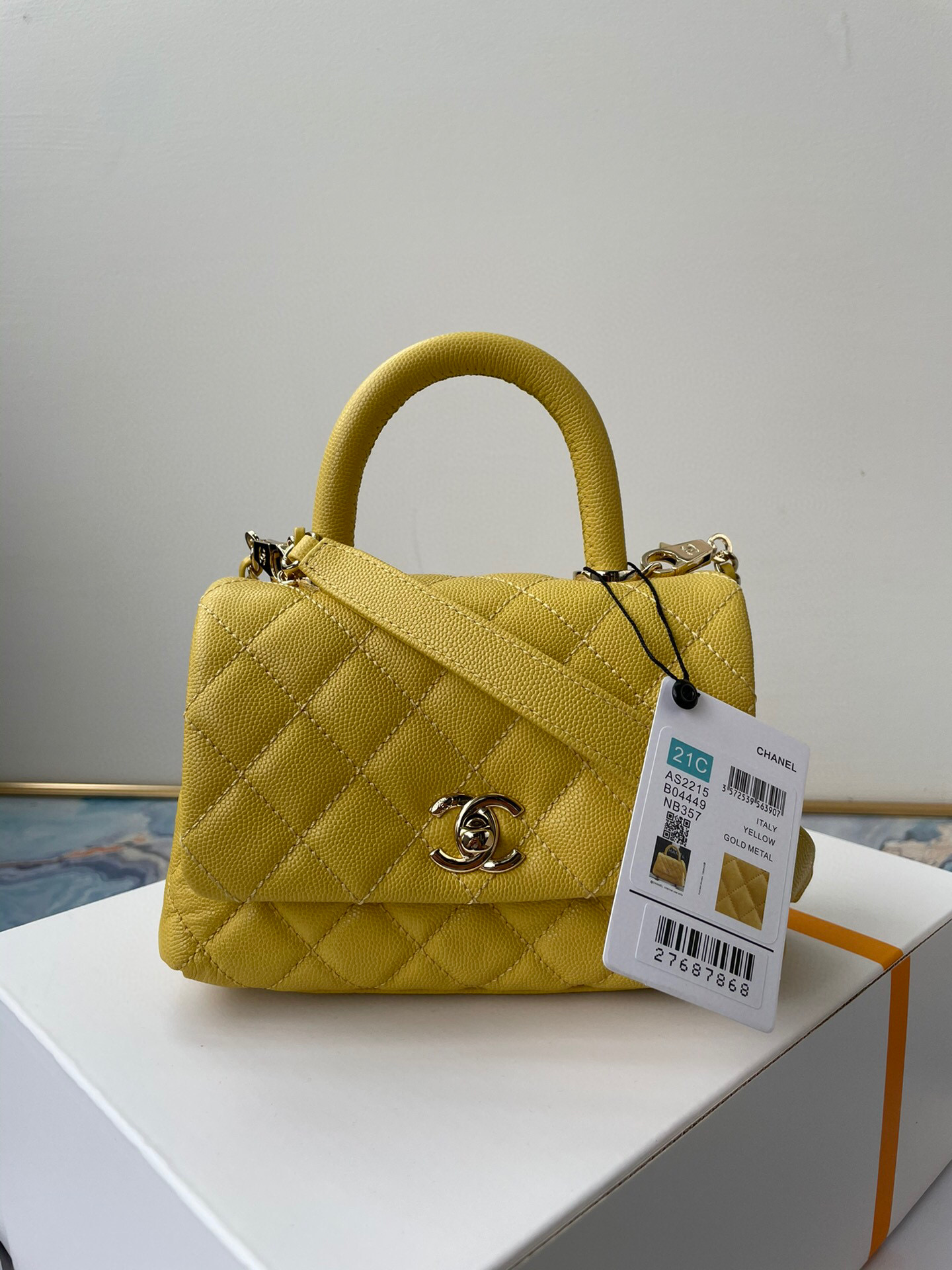 Ch**el extra mini coco handle bag grained leather dark yellow as2215 13 × 19 × 9 cm