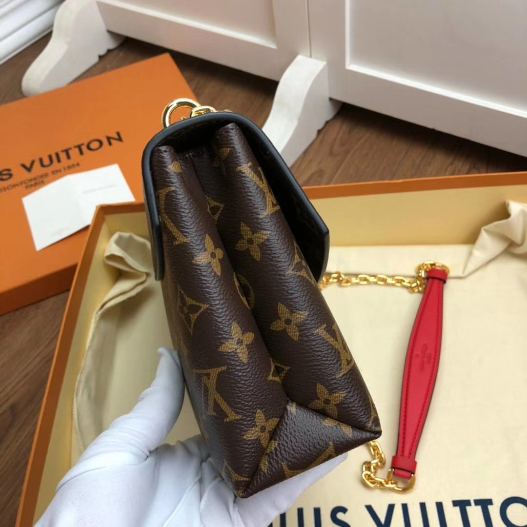 l0vis Vvtt0n saint-placide monogram canvas and leather black m43714 26 x 16 x 7 cm