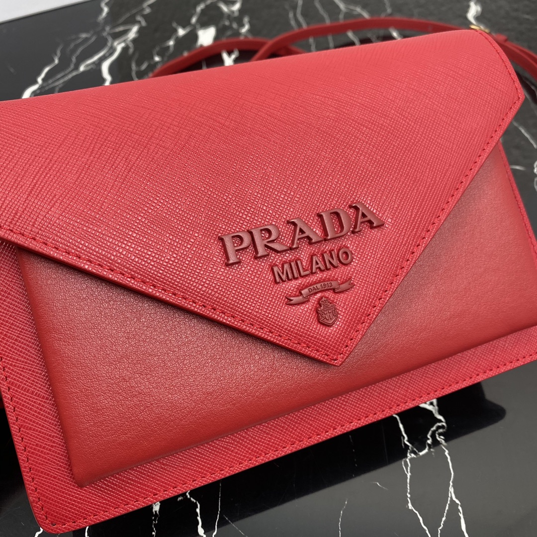Pra*a mini saffiano leather bag fiery red 1bp020 20 x 12 x 4 cm