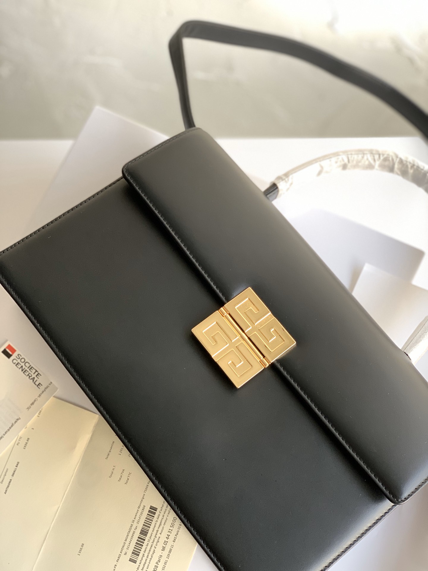 GIVENCHY Maroquinerie Leather Bag Black 29 x 19 x 10 cm