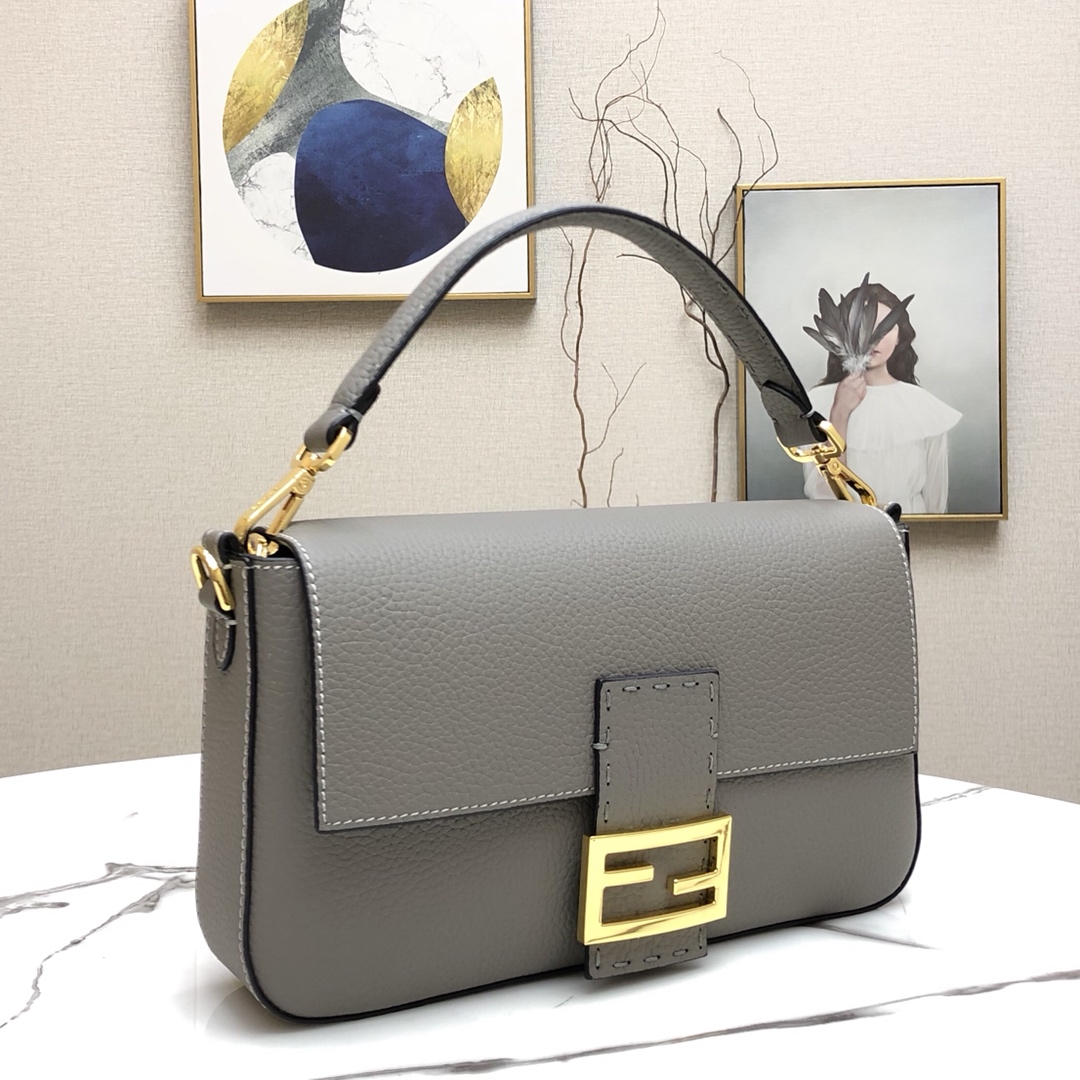 F**di medium 1997 baguette leather grey 26 x 14 x 4 cm