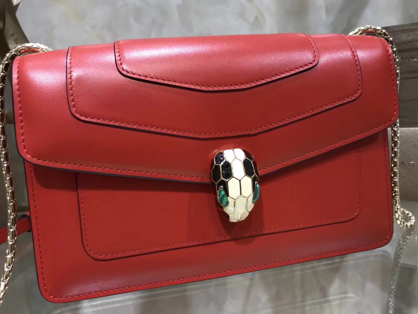 Bv1g*ai serpenti forever shoulder bag calfskin leater red 38102 22 x 13 x 6 cm