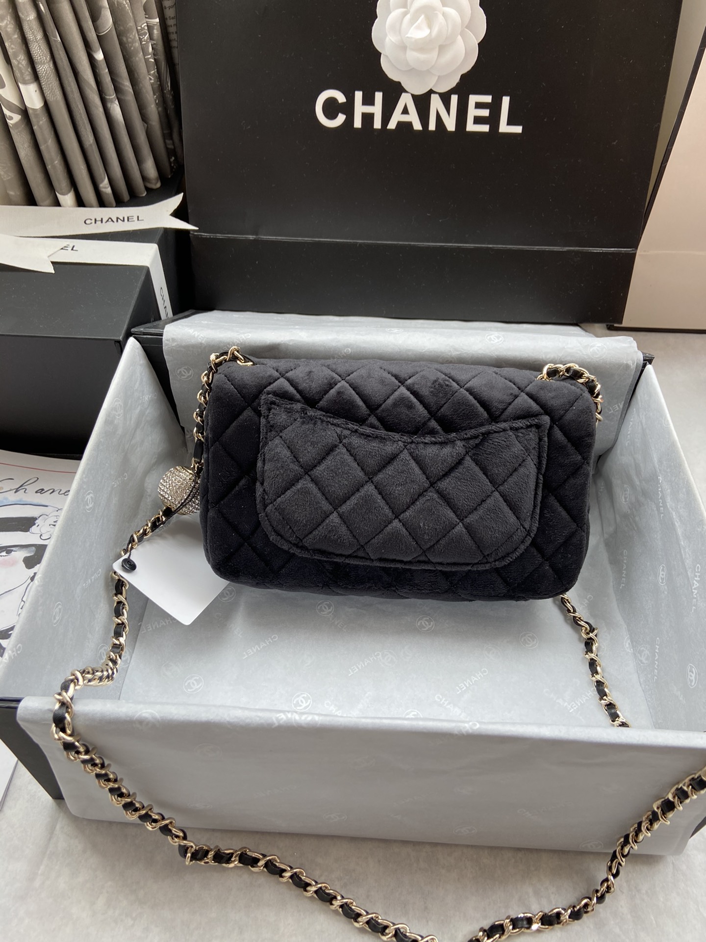 Ch**el charm strap flap bag velvet black as1787 20 cm