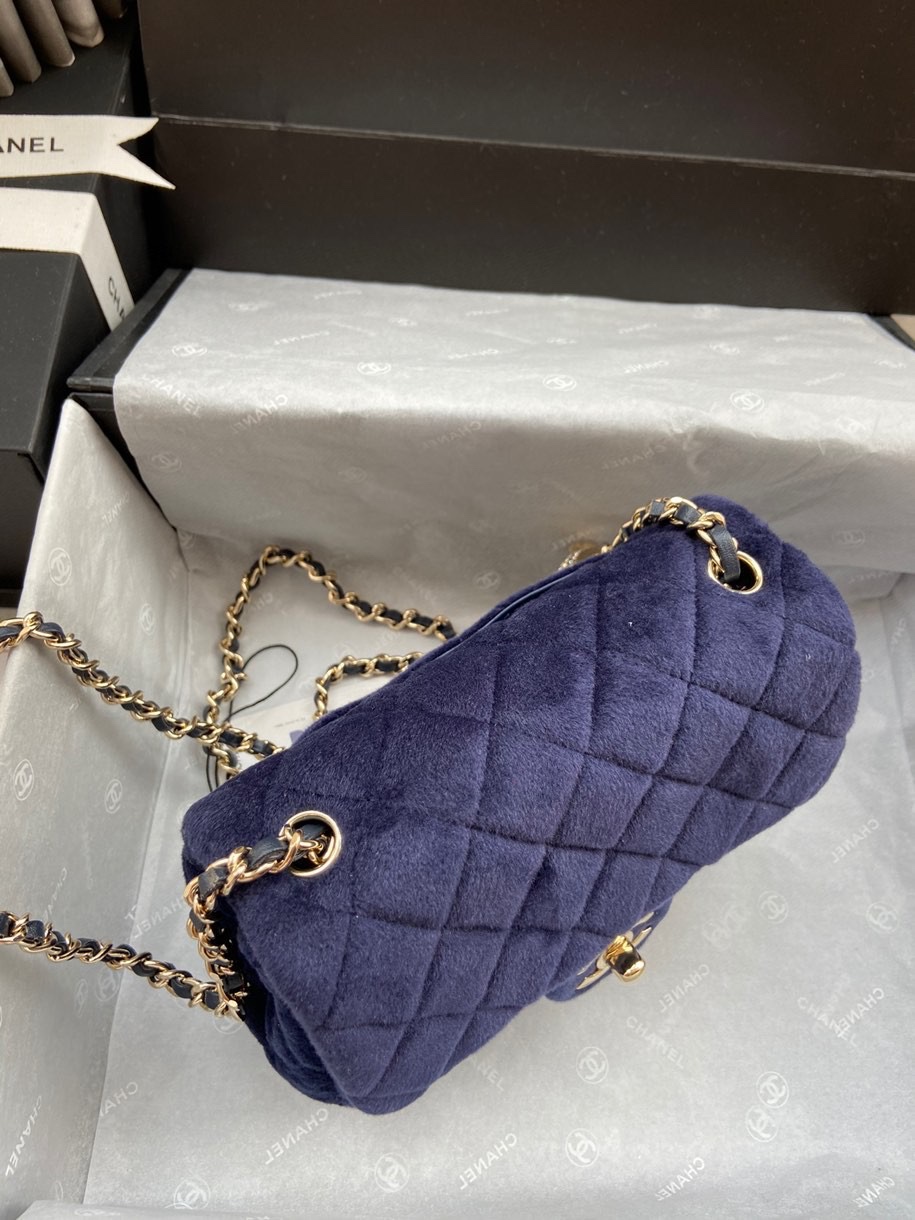Ch**el small charm strap flap bag velvet navy as1786 17 cm