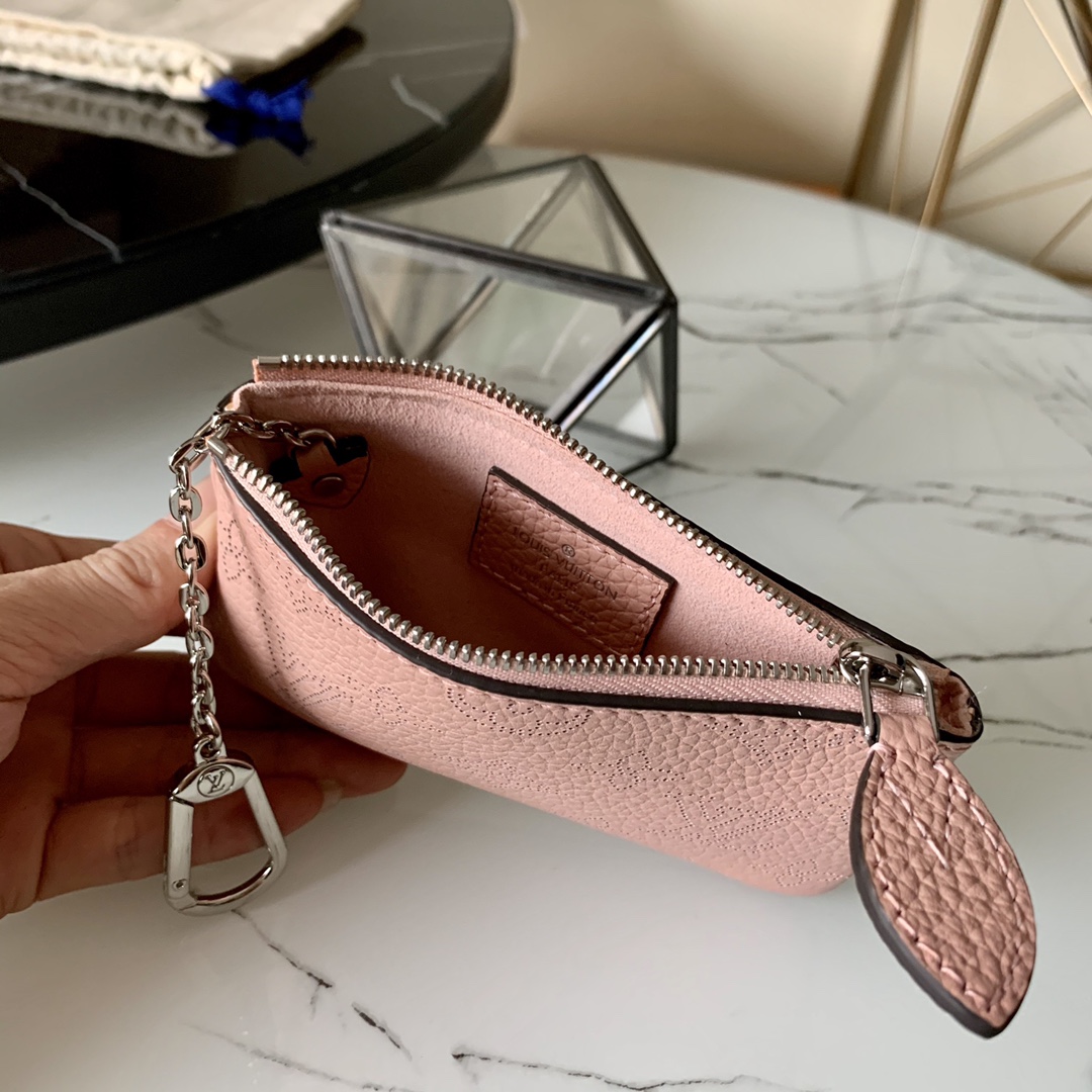 l0vis Vvtt0n key pouch mahina leather monogram pattern magnolia m69508 13.8 x 9 x 1.5 cm