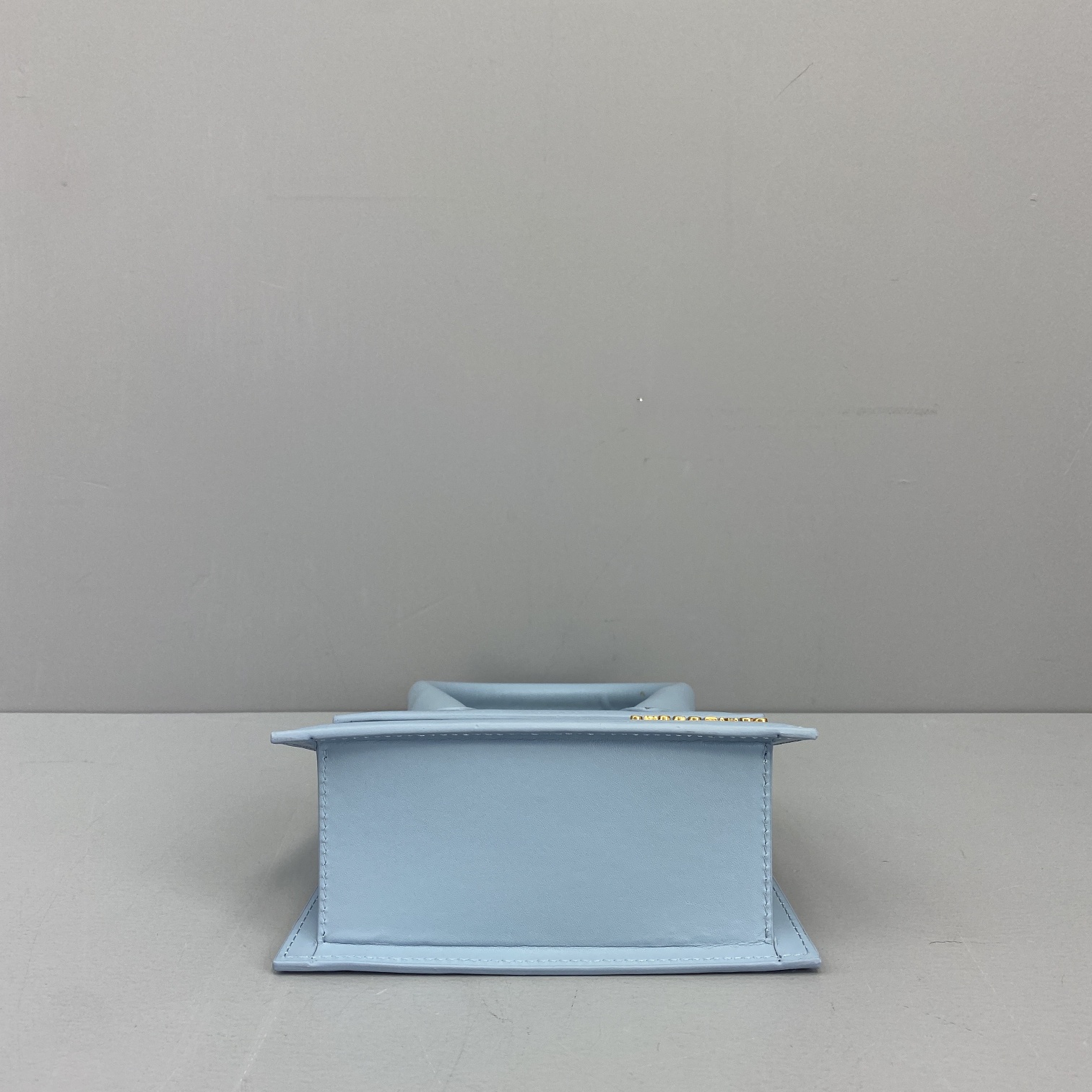 JACQUEMUS SMALL Le Chiquito Leather Light Blue 213BA02 18 x 15.5 x 8 cm