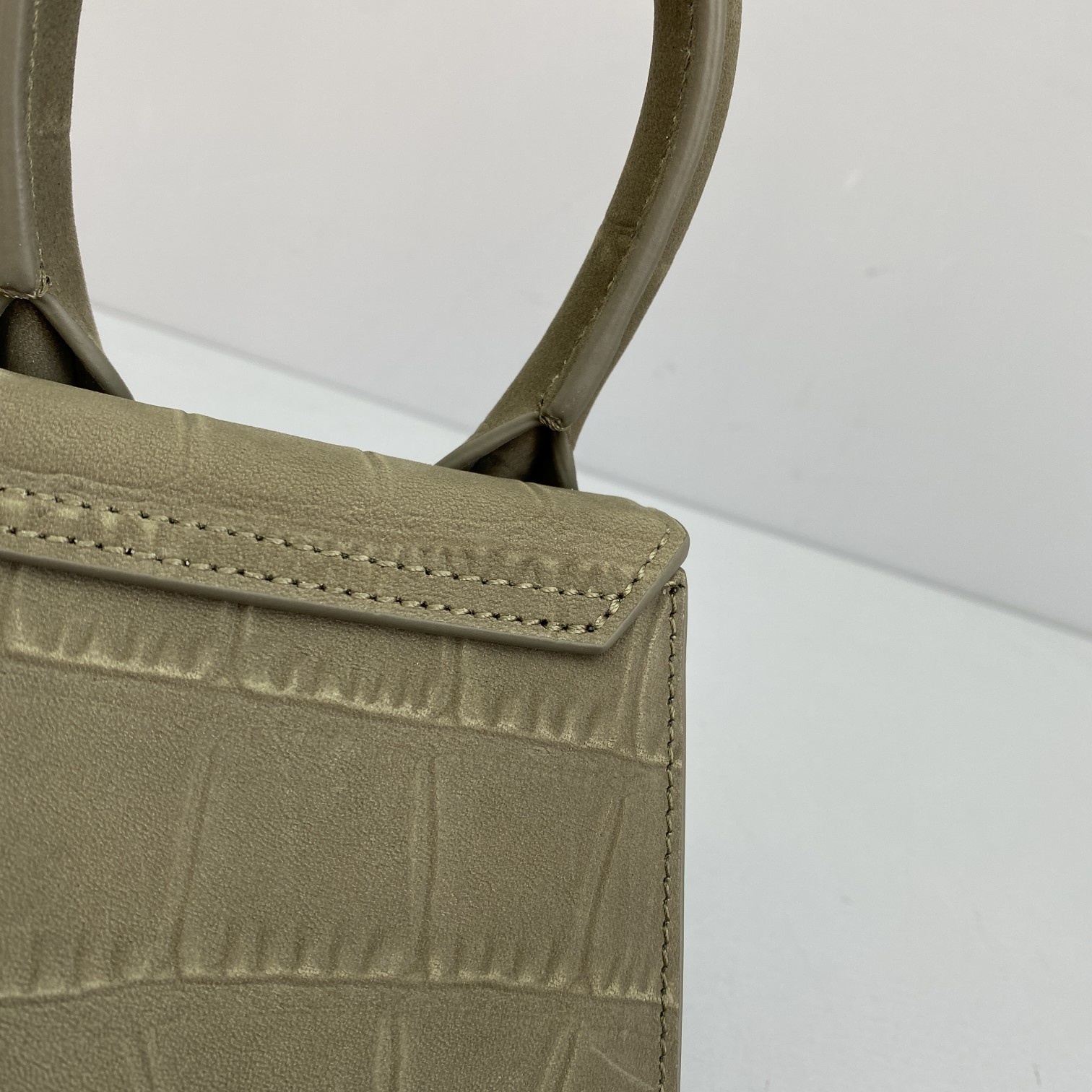 JACQUEMUS LE CHIQUITO Mini Crocodile Leather Bag Dark Green 213BA01 12 x 8 x 5 cm