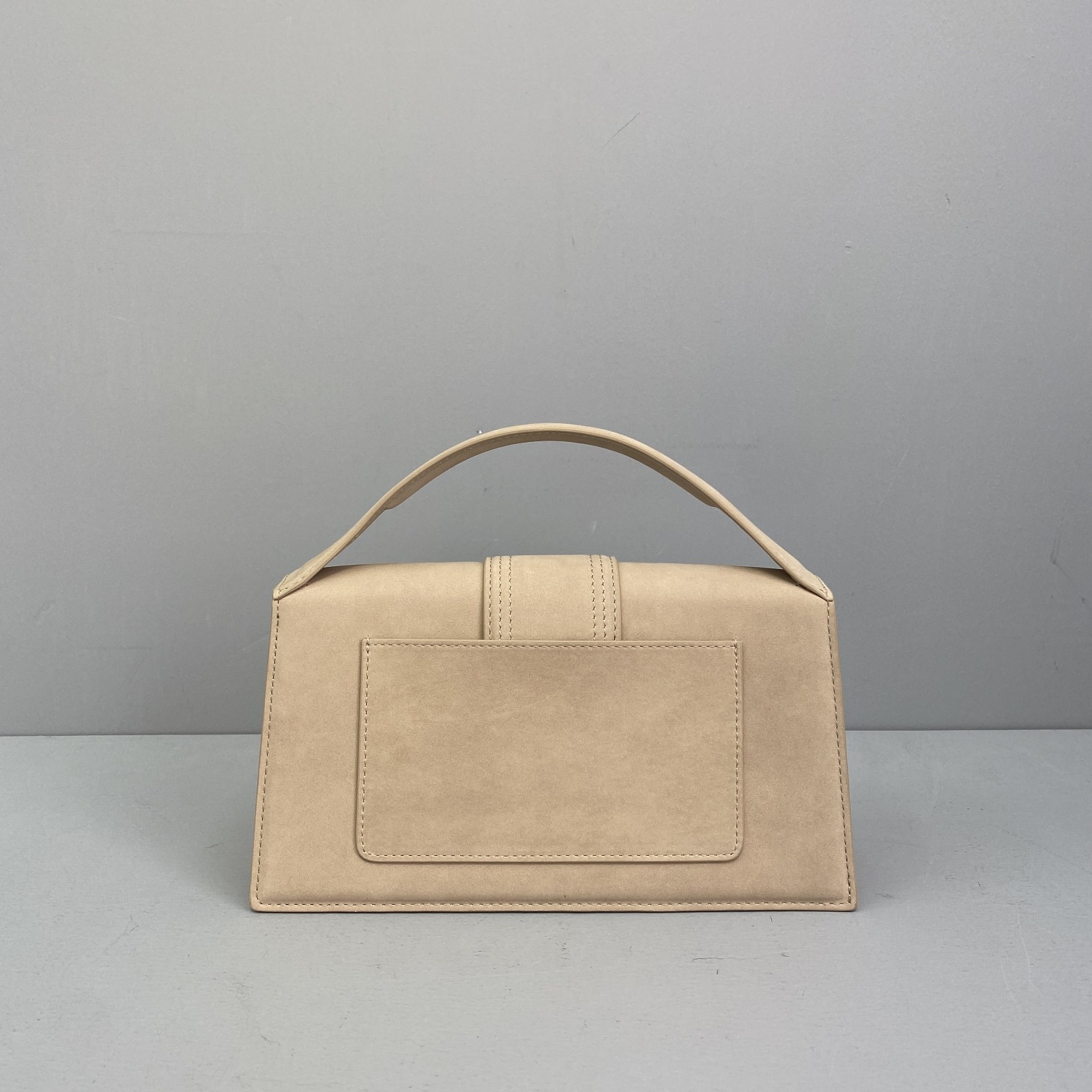 JACQUEMUS Le grand Bambino Velvet Beige 213BA07 24 x 13 x 7 cm