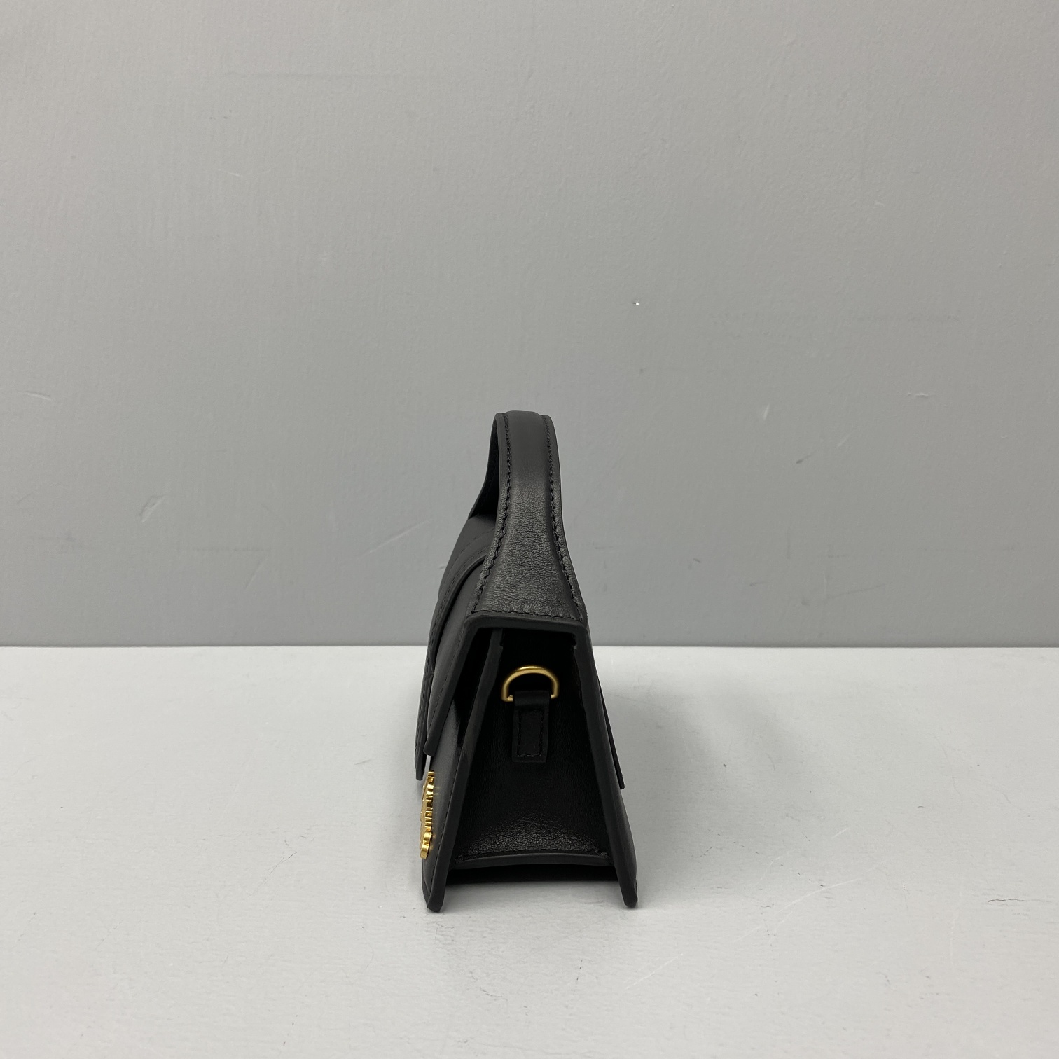 JACQUEMUS SMALL Le Bambino Leather Black 213BA06 18 x 6 x 7 cm