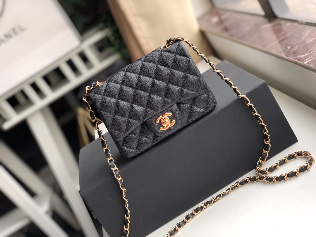 Ch**el mini flap bag caviar golden metal black a35200 17cm
