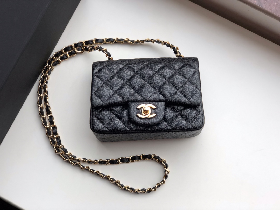 Ch**el mini flap bag caviar golden metal black a35200 17cm