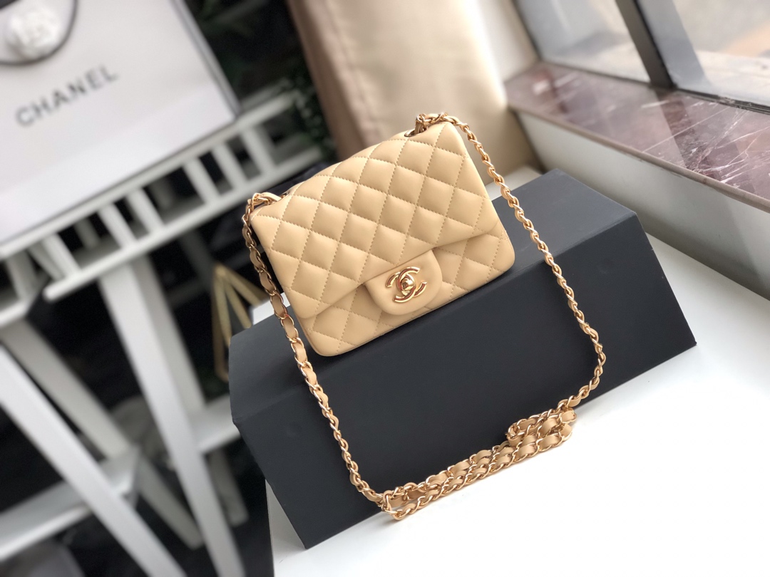 Ch**el mini flap bag lambskin golden metal beige a35200 17cm