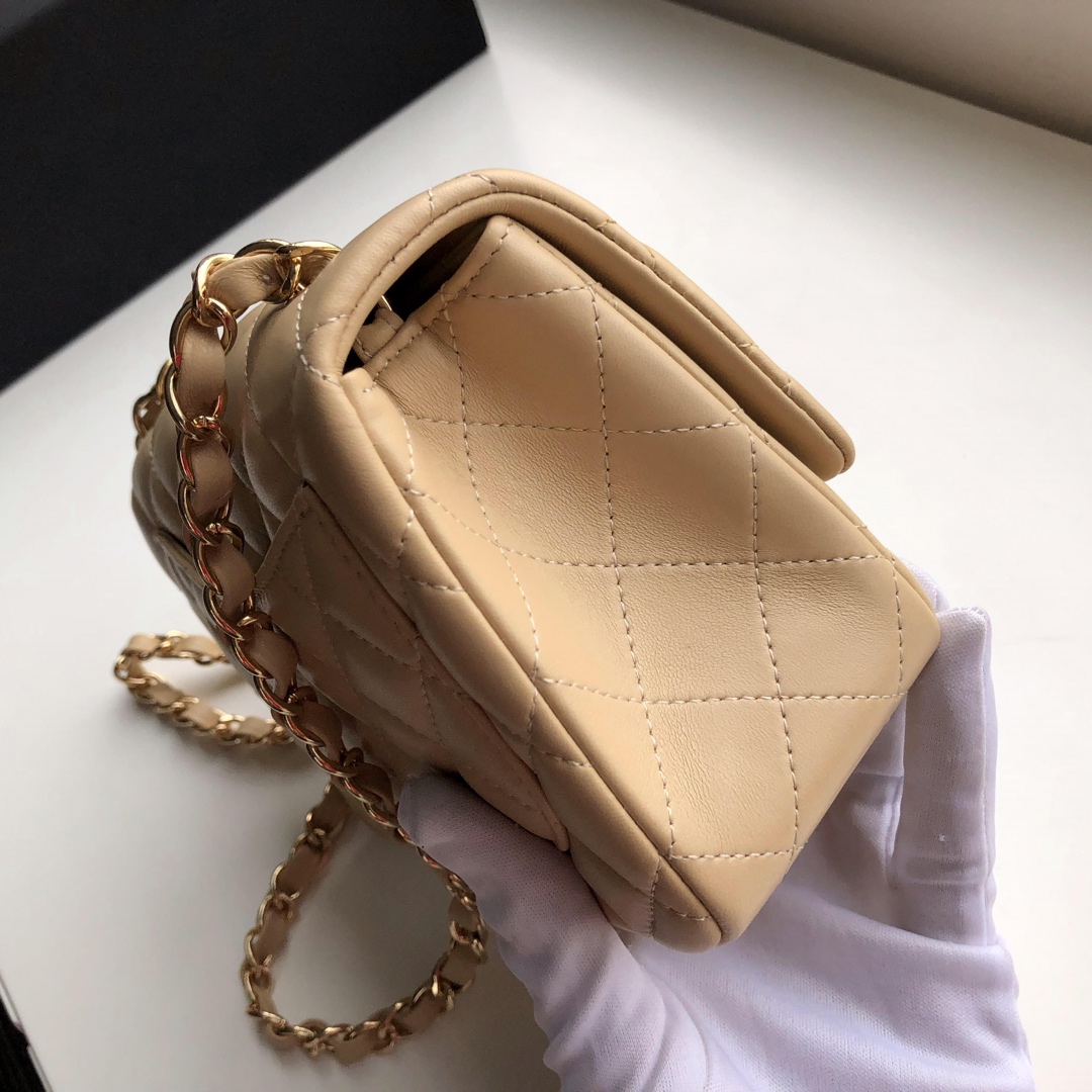Ch**el mini flap bag lambskin golden metal beige a35200 17cm