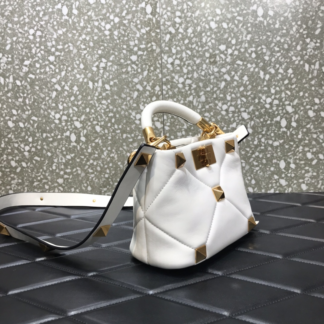 Va1e*ntin0 small roman stud the handle bag in nappa white vw0b0i97bsf 20 × 9 × 15 cm