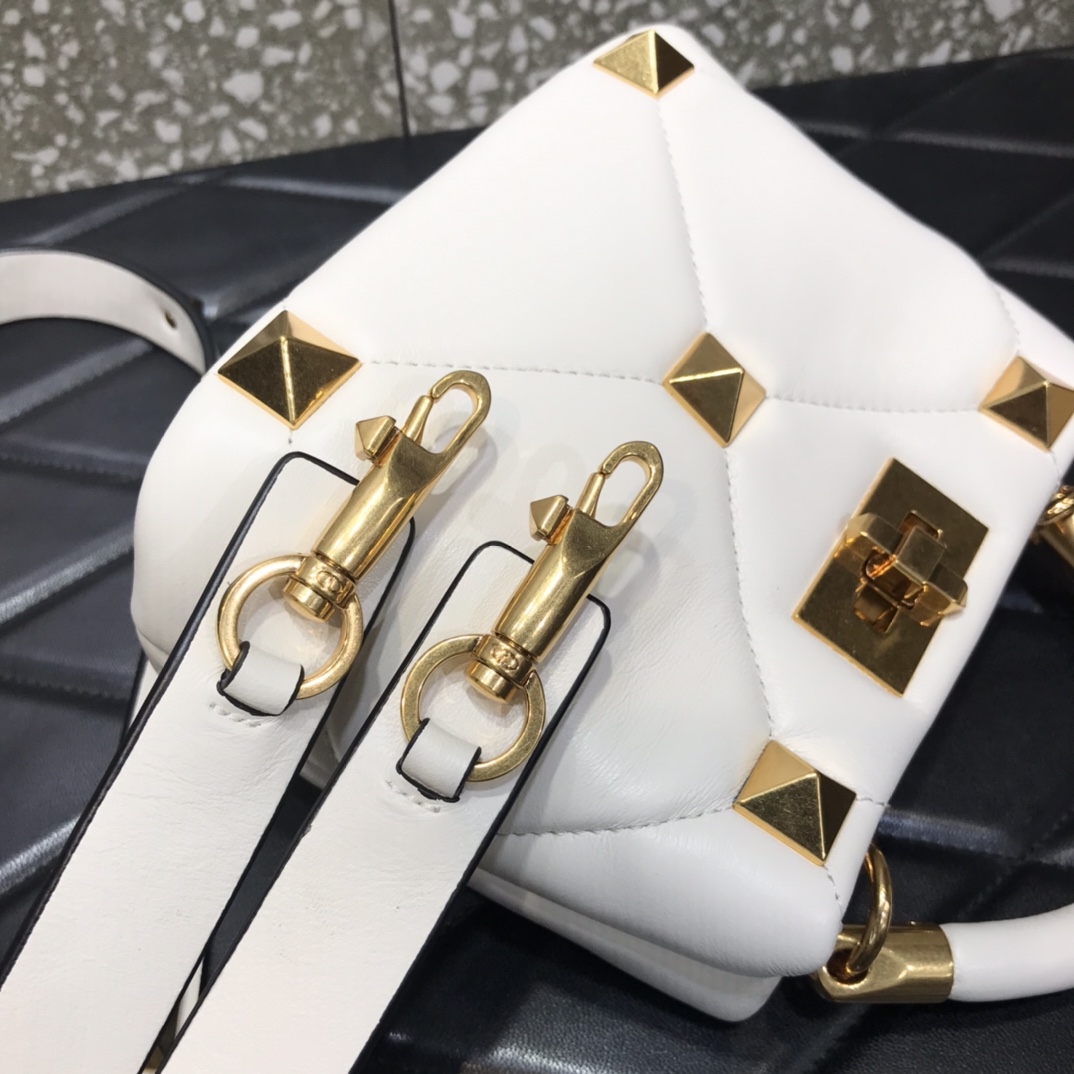 Va1e*ntin0 small roman stud the handle bag in nappa white vw0b0i97bsf 20 × 9 × 15 cm
