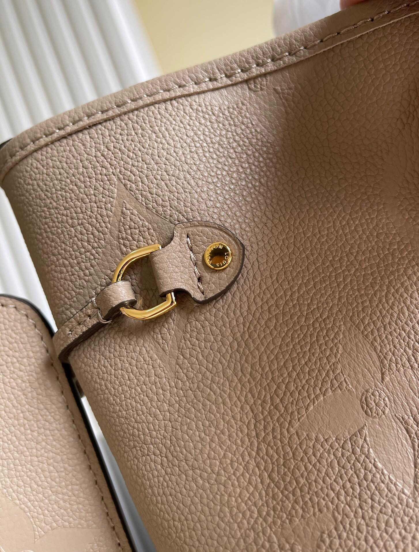 l0vis Vvtt0n neverfull mm monogram empreinte leather touretelle m45686 32 cm